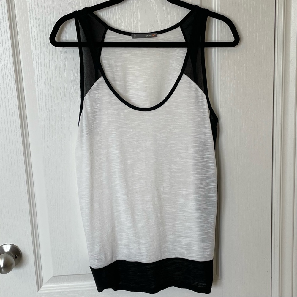 🌼 Smart Set Tank Top. Size L